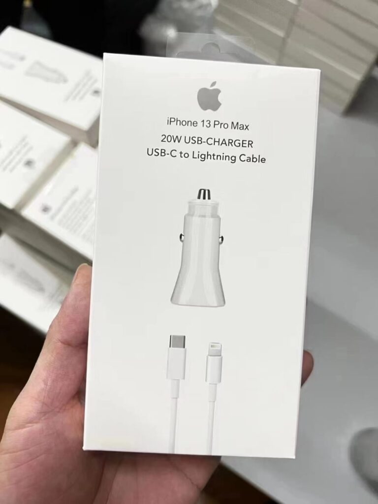 Buy Apple 20 watt car charger at Best Price in Pakistan